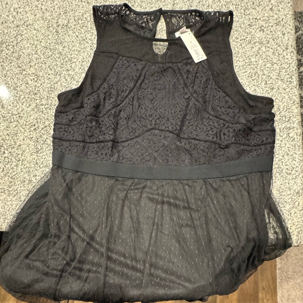 Stylish Black Sleeveless Lace Dress